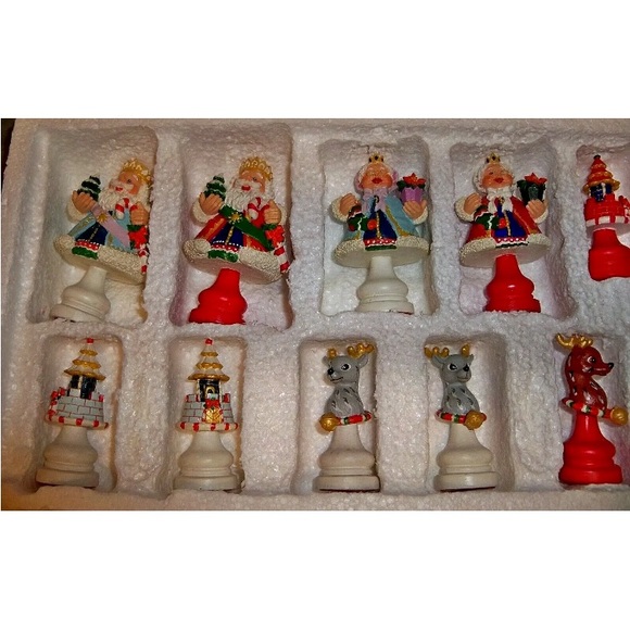 Kurt S Adler Christmas Chess Set. Used and loved - Picture 10 of 16